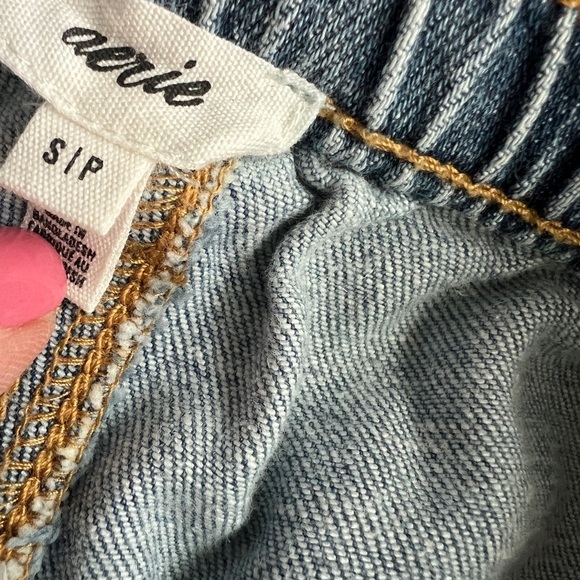 Aerie Women's Blue Distressed Cut-Off Denim Shorts - Picture 4 of 5